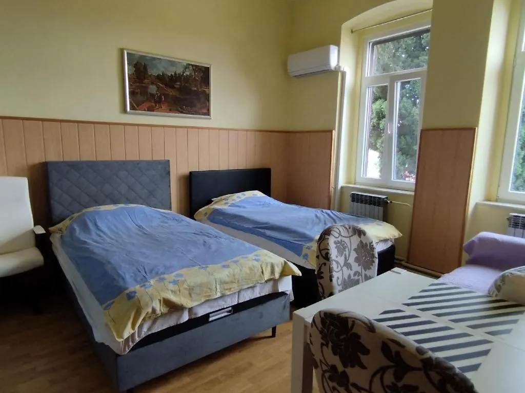 Apartman 3 Pula Apartment
